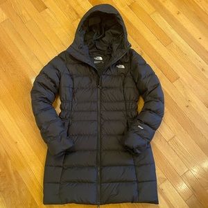Women’s North Face Down Parka